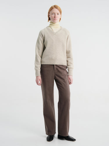 Dunst - Unisex Soft Volume V-Neck Sweater in Light Pebble