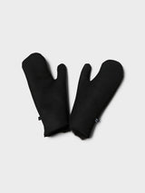Gudrun & Gudrun - Gullbjørg Mittens in Black