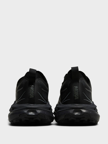 Hoka One One - Mafate Speed 4 Lite U Sneakers in Black and Outer Orbit