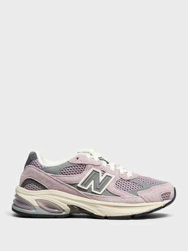 New Balance - 2010 Sneakers in Ice Wine
