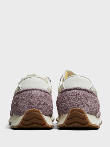 New Balance - 471 Sneakers in Ice Wine