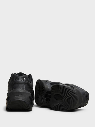 Nike - W' Air Max Muse SE Sneakers in Anthracite, Metallic Silver and Black