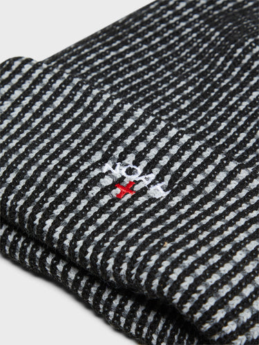 Noah - Tri-Color Beanie in Black and Heather Grey