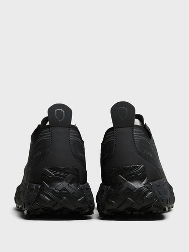 Norda - 001 Sneakers in Stealth Black