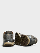 Salomon - XT-Whisper Sneakers in Falcon, Pewter and White Pepper