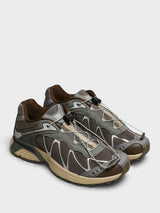 Salomon - XT-Whisper Sneakers in Falcon, Pewter and White Pepper