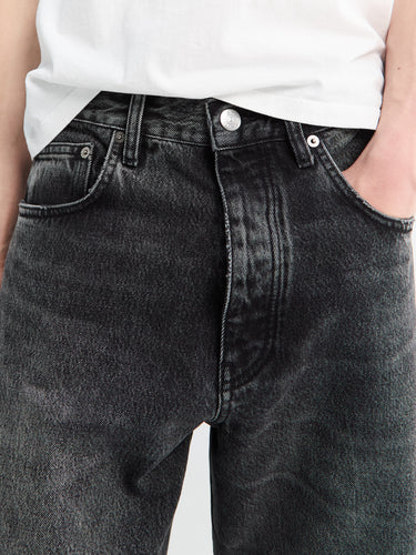 Sunflower - Wide Twist Jeans in Deep Black Worn