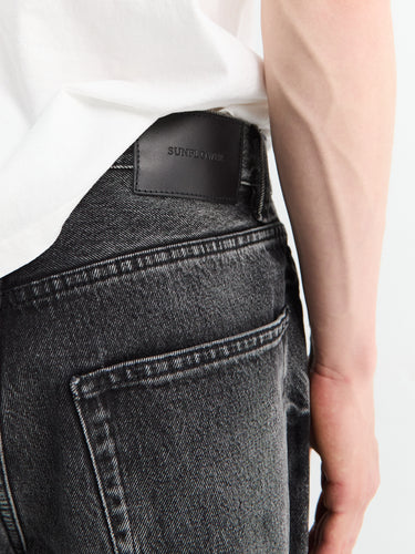 Sunflower - Wide Twist Jeans in Deep Black Worn