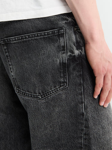 Sunflower - Wide Twist Jeans in Deep Black Worn
