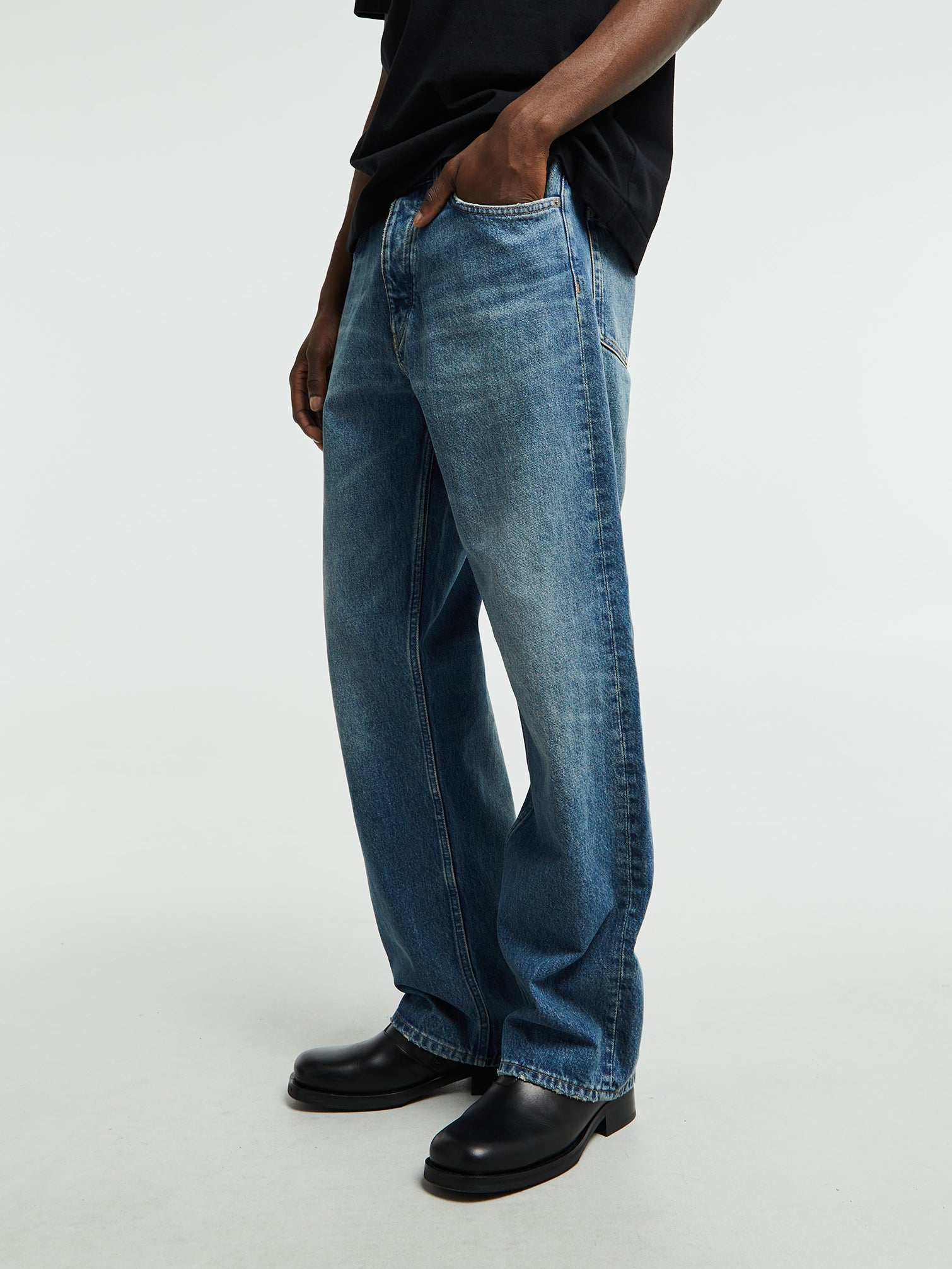 Sunflower Loose Jeans in Dark Blue Vintage – Stoy