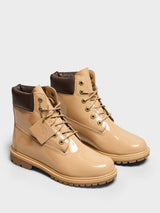 Timberland - Premium 6 Inch Lace Up Waterproof Boots in Wheat Patent Leather