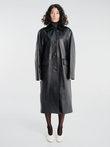 TOTEME - Raglan Leather Coat in Black