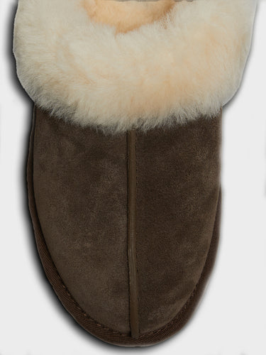 UGG - Scuffette II Slippers in Espresso