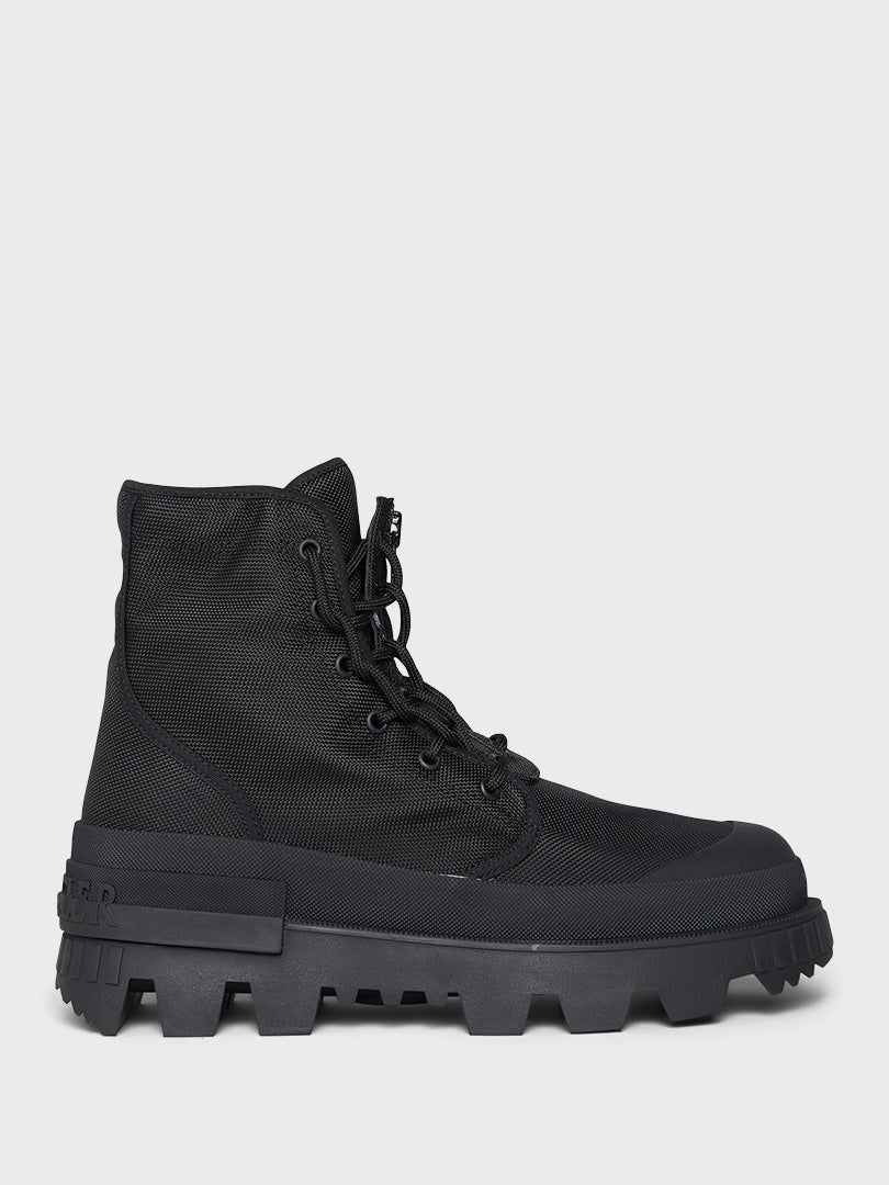 Moncler Hyke - HYKE Desertyx Ankle Boots in Black – stoy