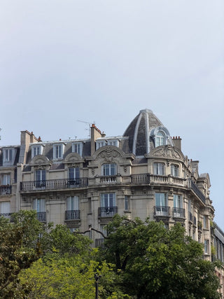 PARIS GUIDE; INBETWEEN APPOINTMENTS