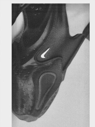 STOY X NIKE FIRST SIGHT SHADOW