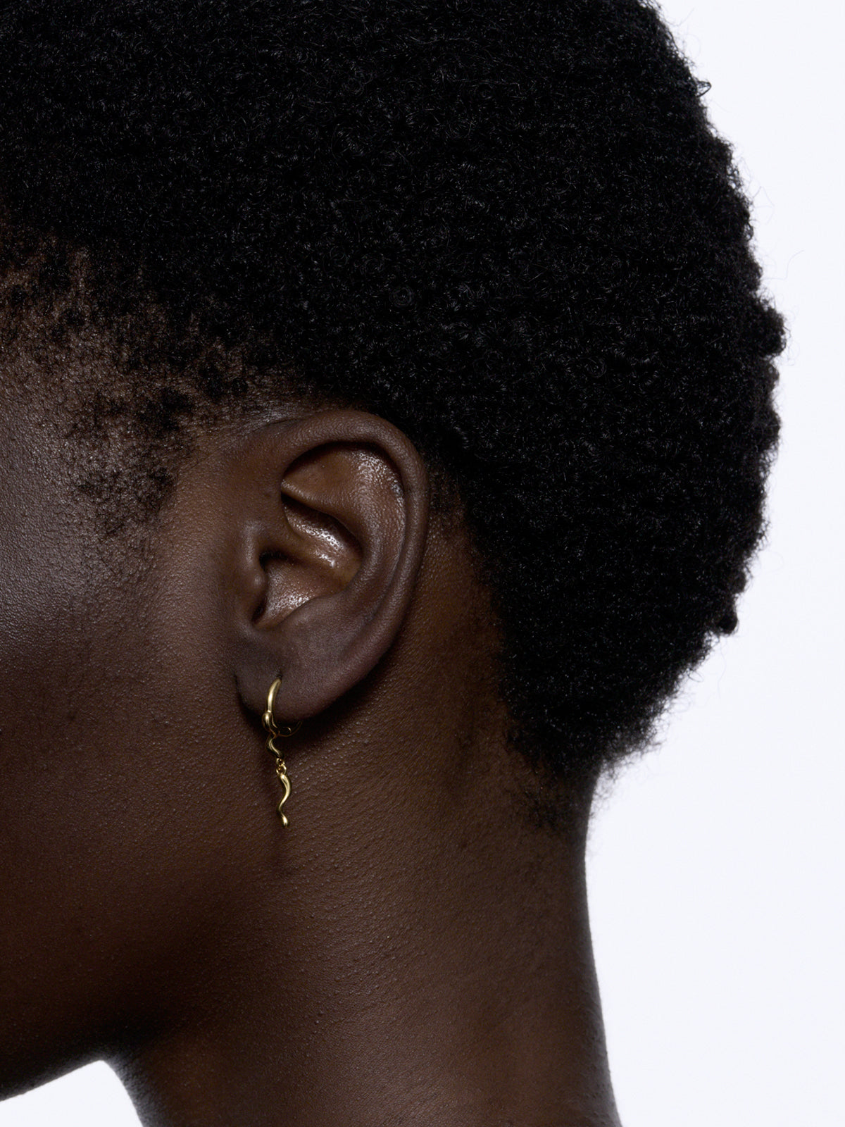 Maria Black - Ramen Chu Huggie Earring in 18K Gold Plated