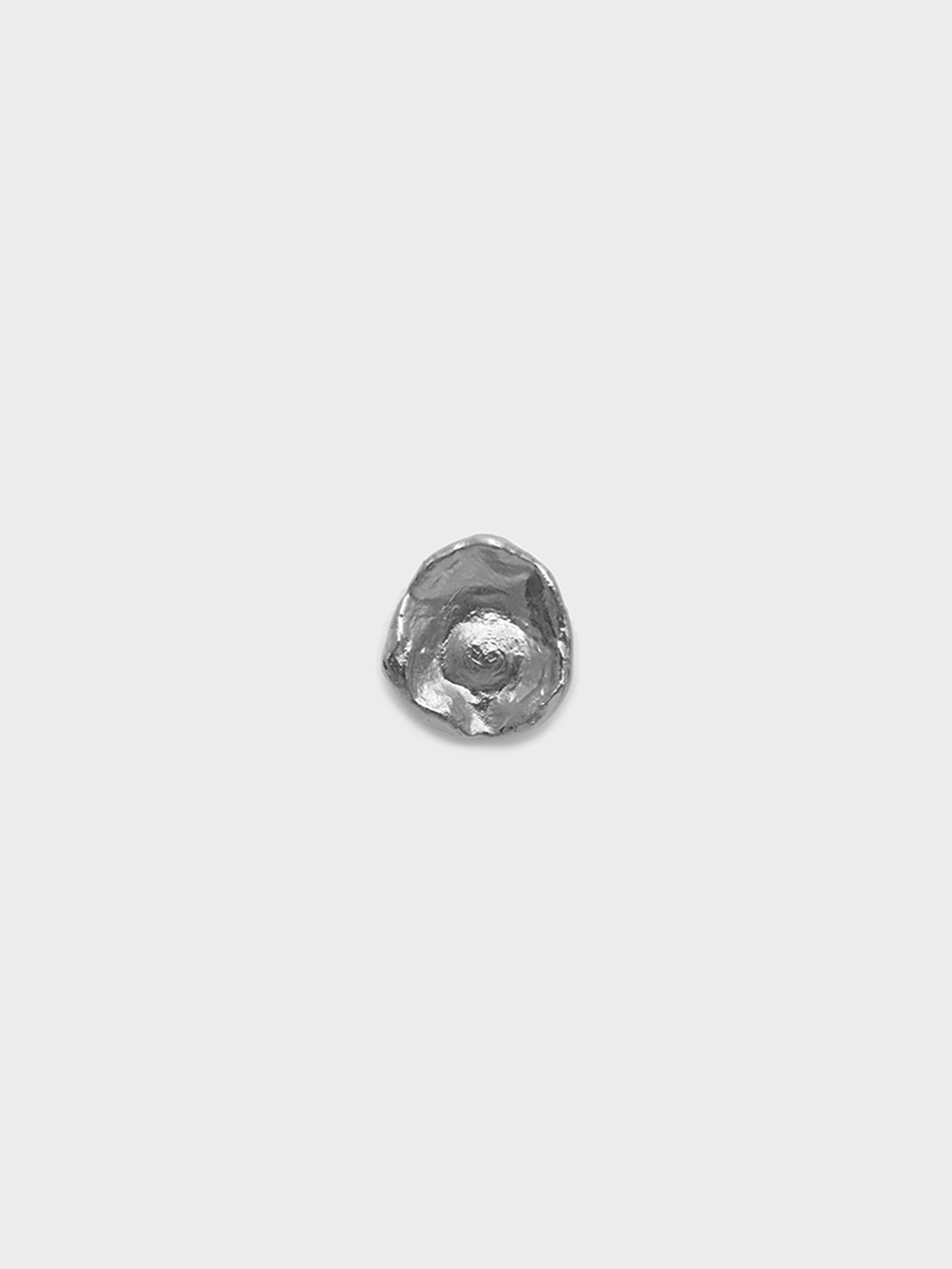 Lea Hoyer - Clam Earring in Silver