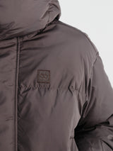 66 North - Dyngja Down W Cropped Jacket in Licorice