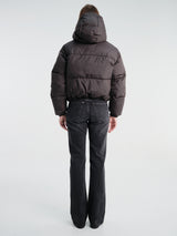 66 North - Dyngja Down W Cropped Jacket in Licorice
