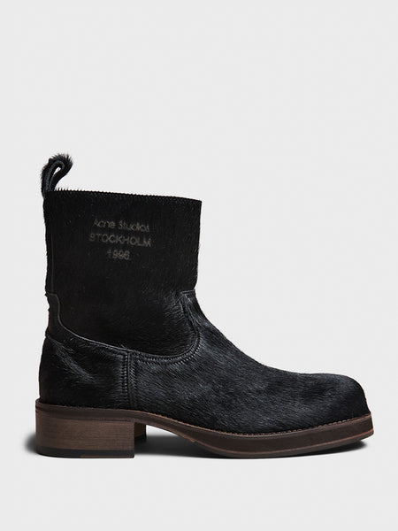 Acne Studios Boots in Black Stoy