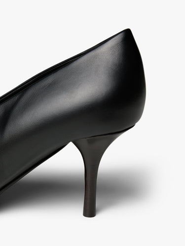 Acne Studios - Leather Pump in Black