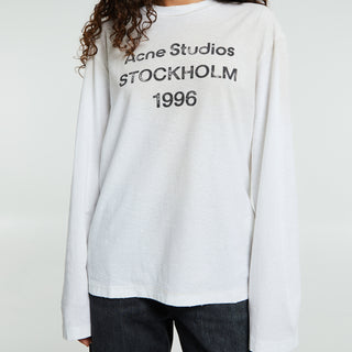 Acne Studios - Relaxed fit Logo T-shirt in Dusty White