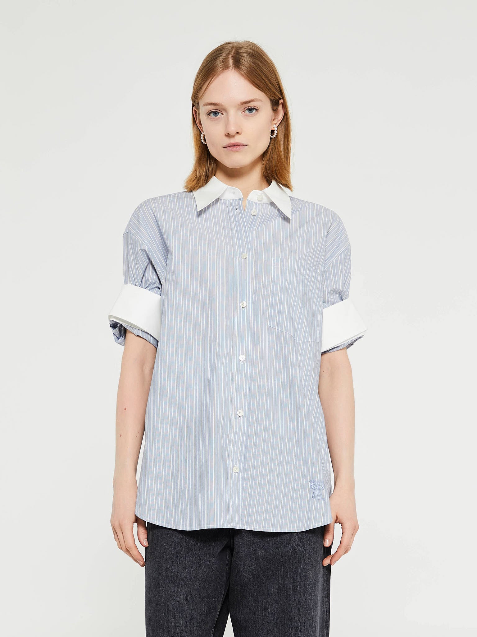 Short Sleeve Shirt in Blue and White