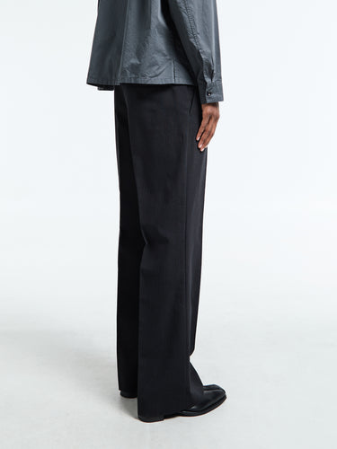 Trousers in Black