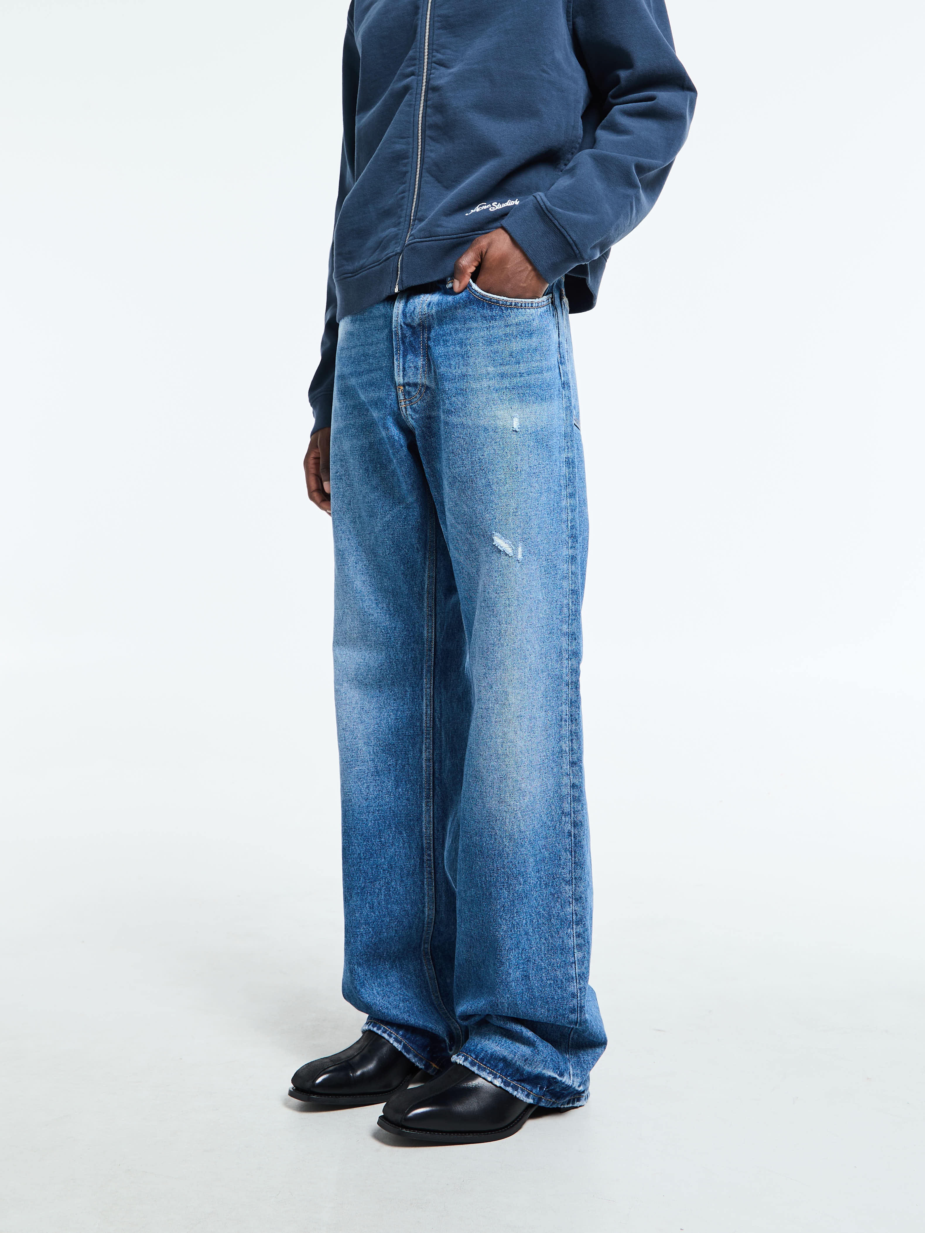 2010M Regular Fit Jeans i Mid Blue