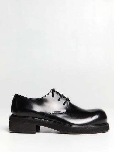 Acne Studios - Leather lace-up shoes in Black