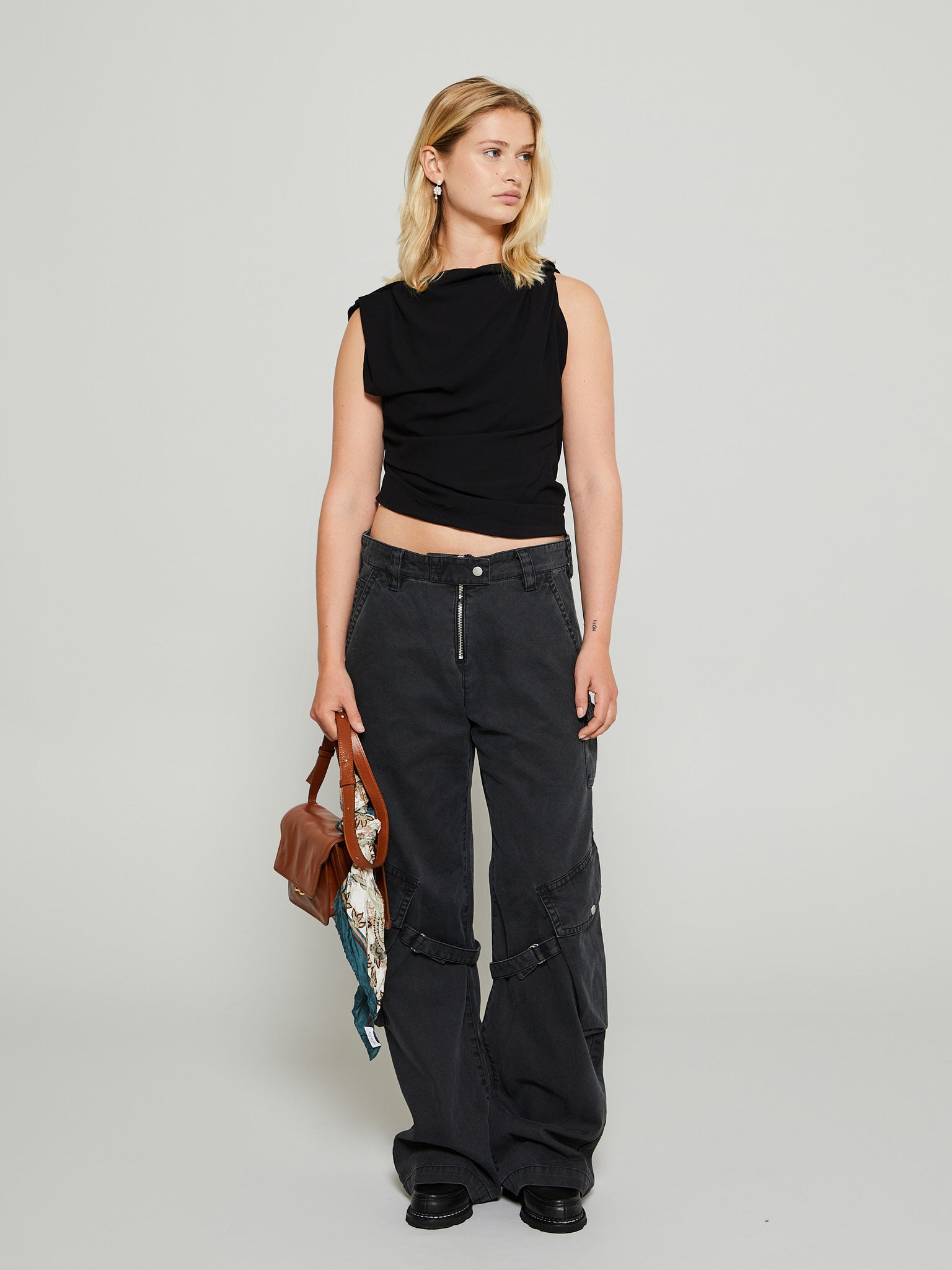 Cargo Pants in Washed Black