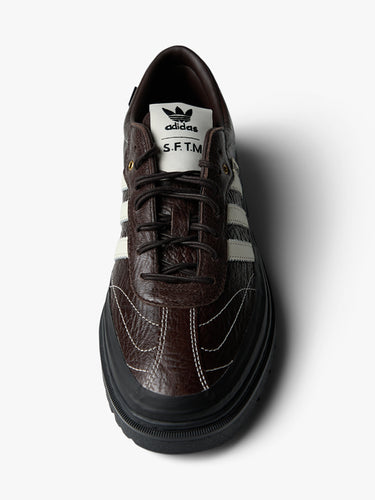 Adidas - Samba LX Freizeit SFTM Sneakers in Aurora Coffe, Off White and Core Black