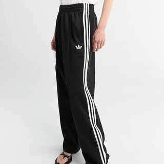 Adidas - OS Trackpants in Black and White