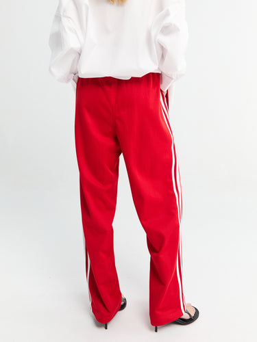 Adidas - OS Trackpants in Better Scarlet