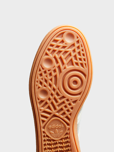 Adidas - Women's Handball Spezial Sneakers in Silver Pebble, Off White and Gum
