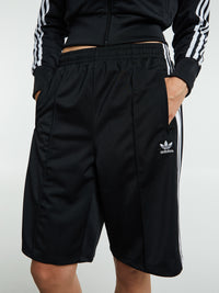 Adidas - Adicolor Firebird Long Shorts in Black and White