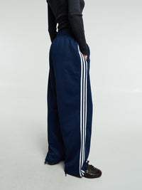 Adidas - Adicolor Baggy Fit Firebird Track Pants in Night Indigo