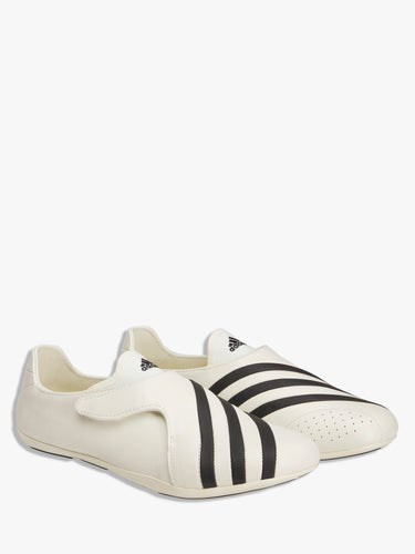 Adidas - Adidas X Pharrell PW Yoga Vario Sneakers in Core Black and Chalk White
