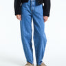 AF Agger - Barrel Jeans in Washed Blue
