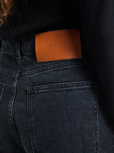 AF Agger - Barrel Jeans in Washed Black