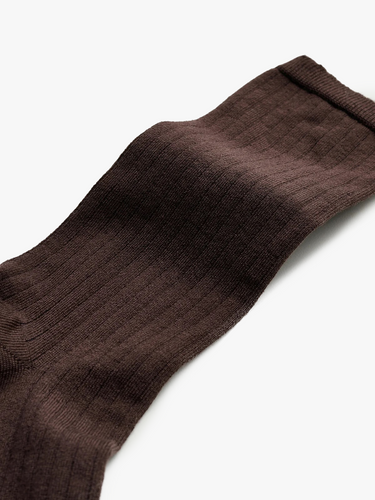 Silk Rib Socks In Walnut