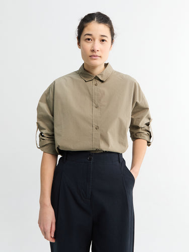 Aiayu - Shirt in Olive Garden