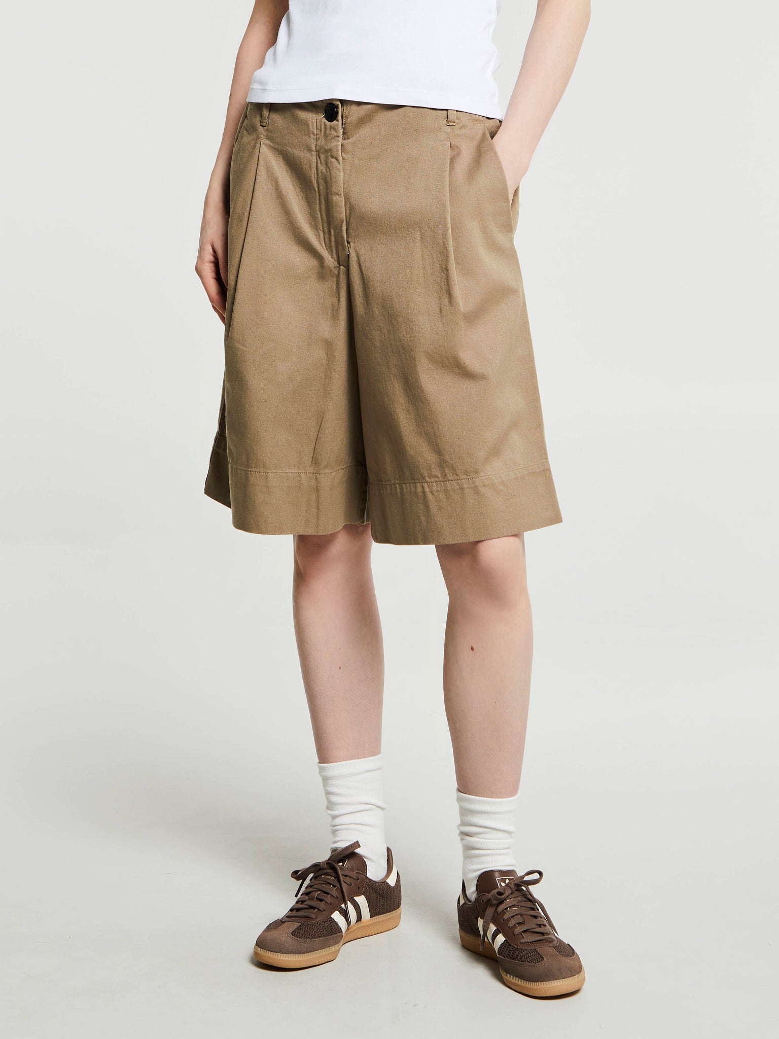 Aiayu - Willy Shorts in Light Vintage Army