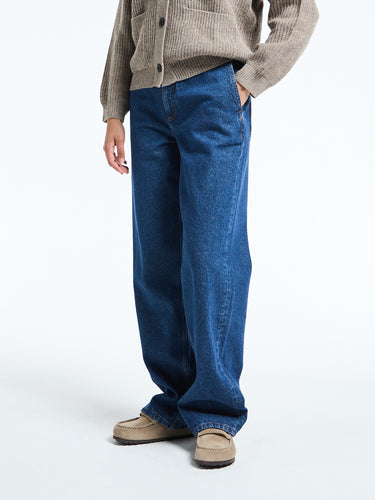 Aiayu - Carlo Midwaist Wide Jeans in Mid Blue