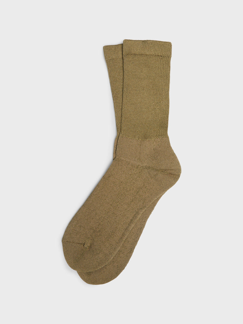 Pile Low Crew Socks in Khaki