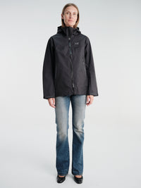 Arc'teryx - Beta Jacket Women's in Black