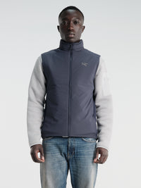 Arc'teryx - Atom Vest M in Black Sapphire