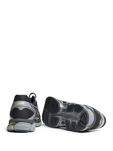 Gel-Cumulus 16 Sneakers in Carrier Grey and Pure Silver