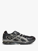 Asics - Gel-Nimbus 10.1 Sneakers in Black and Clay Grey